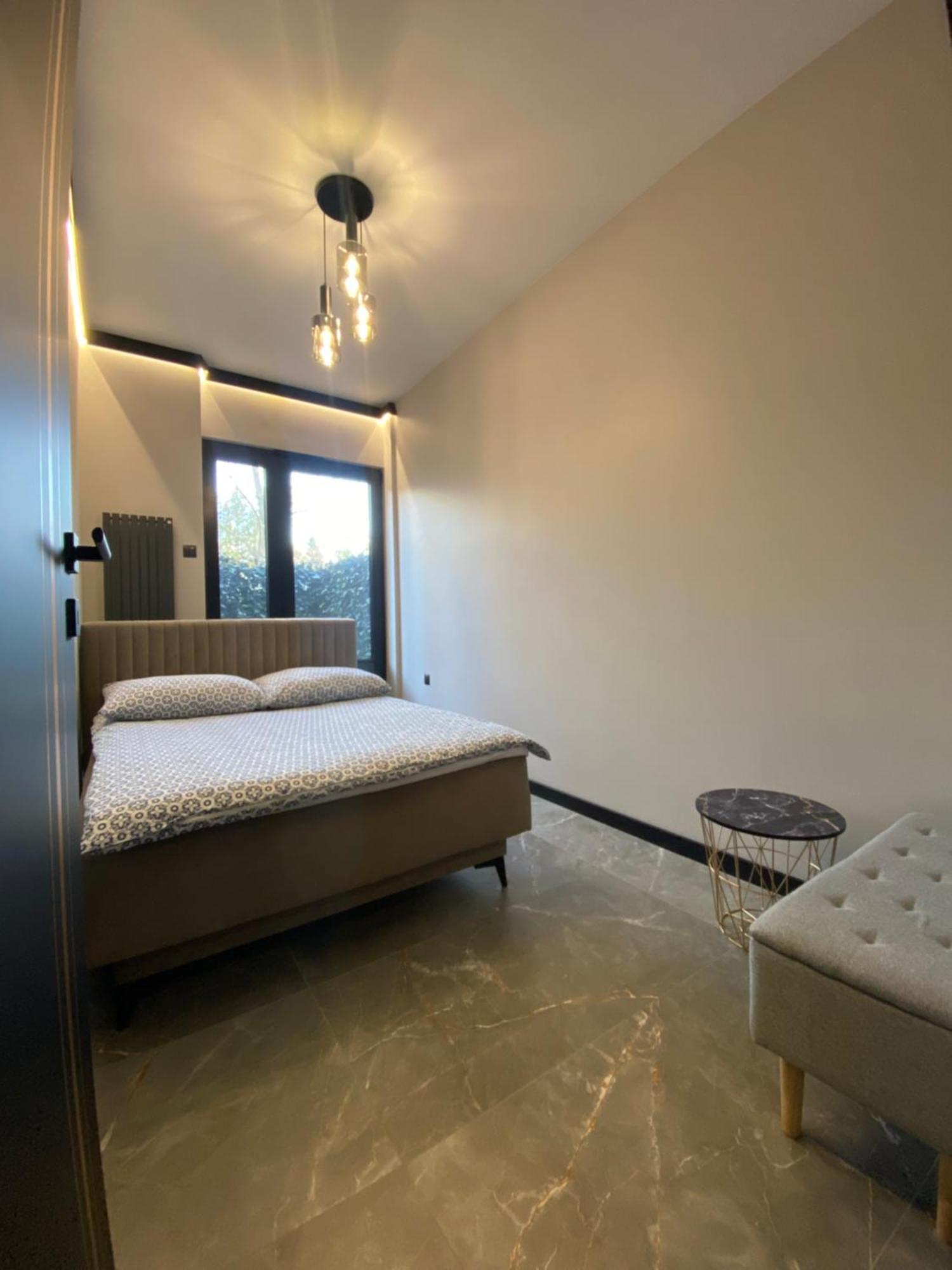 Industrial Vistula Apartment Free Parking & Gym Краків Екстер'єр фото